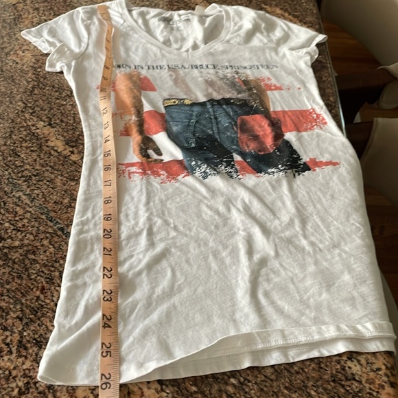 Bruce Springsteen Graphic T-Shirt
Vintage - Picture 3 of 3